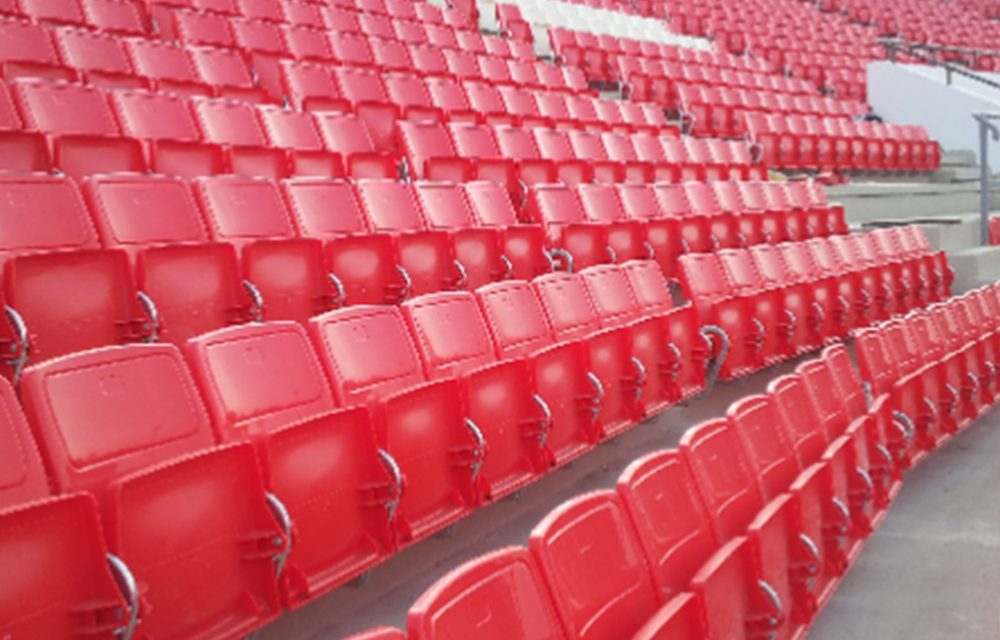 Naše stolice i na stadionu „ČAIR“