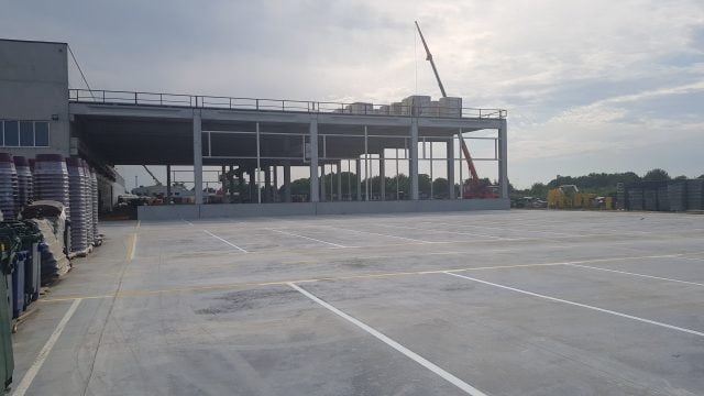 Expansion of business space